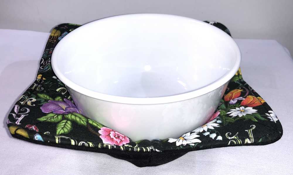 Wildflowers Microwavable Bowl Cozy, Soup Bowl Cozy, Floral Bowl Pot Holder, Hot Pad, Reversible - Choose Print