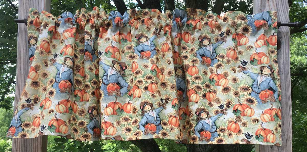 Autumn Harvest Patch Scarecrow Sunflower Leaves Handcrafted Curtain Valance