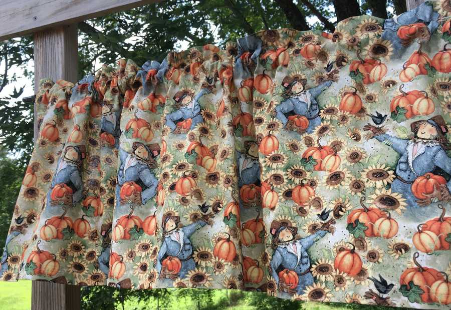 Autumn Harvest Patch Scarecrow Sunflower Leaves Handcrafted Curtain Valance