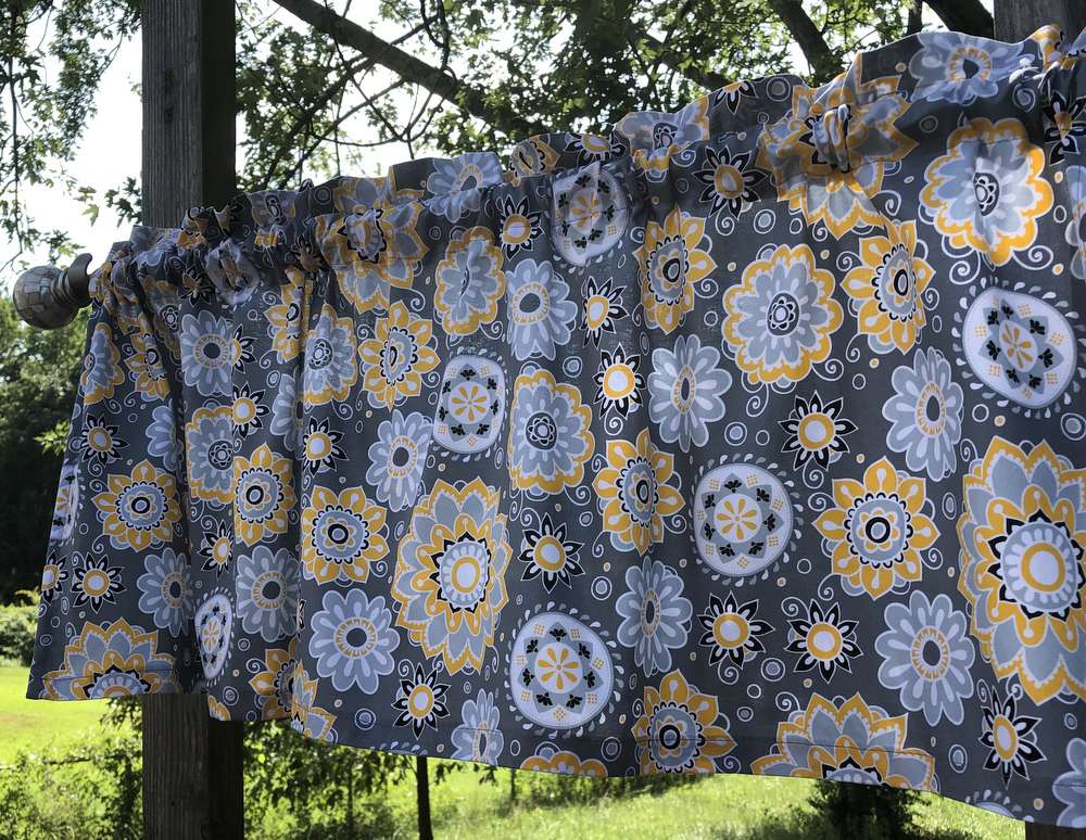 Yellow Grey White Black Floral Flowers Gray Handcrafted Custom Sewn Cotton Curtain Valance t10/3